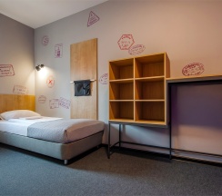 2-местный номер с общей ванной комнатой (раздельные кровати) в Friday center