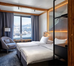 Стандарт Твин Коннект с видом на горы в Среди Гор