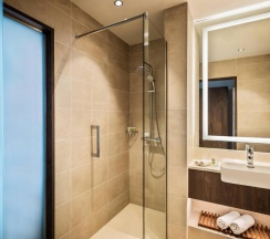 Двухместный номер Guest 2 отдельные кровати в Отель Courtyard by Marriott Baku