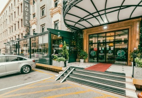 Курортный отель Alba Hotel & Spa в Баку