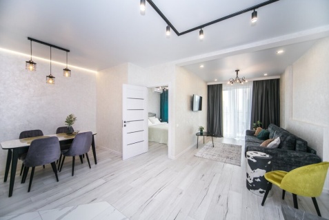 Минск: Апартаменты Квартира в центре Минска, метро Ковальская слобода!