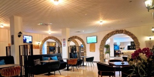 Ороклини: Отель Sveltos Hotel
