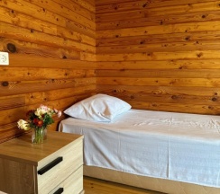 Четырёхместный номер Standard в Green Terrace