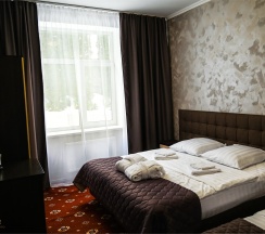 Трехместный комфорт в De`Lore park