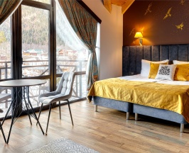 ЛЮКС С ВИДОМ НА ГОРЫ в Grand shale