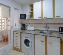 Апартаменты с 2 комнатами в Residencial Guardamar Zeus