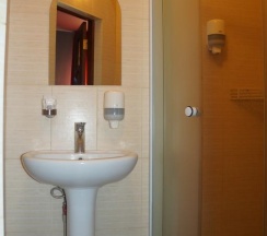 Стандарт Бизнес в Мартон Пашковский