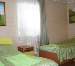 Трехместный номер с общей ванной комнатой в Русская усадьба