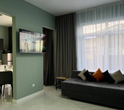 Уважаемые гости! Хотите отдохнуть семьей, компанией или поработать в тихой обстановке на свежем воздухе с видом на горы и лес? в Гостевой дом