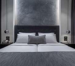 Двухместный номер Standard двуспальная кровать в No15 Ermou Hotel