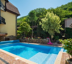 6-местный 2-комнатный номер в Манэ