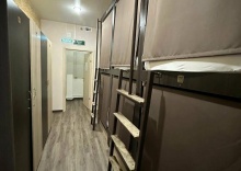 Кровать в 6-местном общем номере (без окна) в Dream hostel