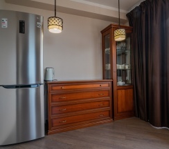 Двухместный полулюкс (Главный корпус) с 2 комнатами с балконом двуспальная кровать в Литфонд