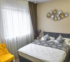 Двухместный стандарт с двуспальной кроватью (6) в July hotel