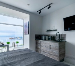 Апартаменты в Апартаменты Panorama Suite Sea View By Vvo Apartments