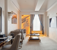 Номер люкс с террасой в Wawelberg Hotel St.Petersburg