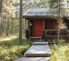 Сосновый бор 2+2 с двумя односпальными кроватями в Ладога озеро