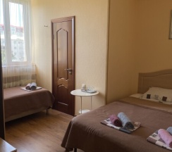 Трехместный номер стандарт в Бриз