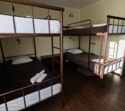 Эконом четырехместный в АэроОтель