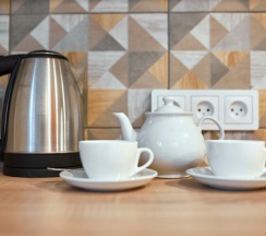 место в 6-местном мужском номере с двухъярусной кроватью в Кампус