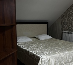 Номер люкс премиум с 2 двуспальными кроватями в Адам