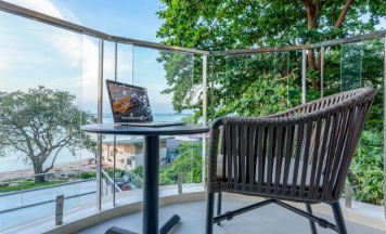 Двухместный номер Deluxe с видом на океан (2 отдельные кровати) в Centara Sonrisa Residences & Suites Sriracha