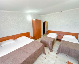 Стандартный четырехместный номер в Морской бриз by Sun City Hotels