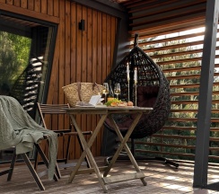 Дом в сосновом лесу в Хвоя