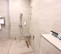Номер для людей с ограниченными возможностями в Tulip inn sofrino park hotel
