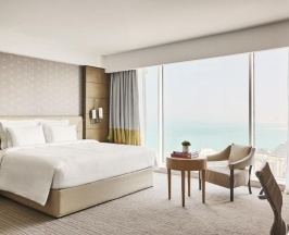 Двухместный номер Superior двуспальная кровать в Pullman Doha West Bay