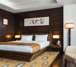 DELUXE BUSINESS в Sayen