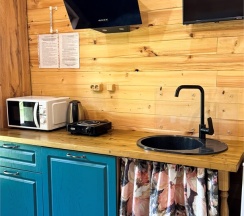 Шале 2. Четырёхместный номер комфорт с видом на лес в Белый волк