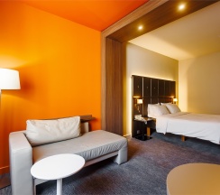 Номер Classic Superior с видом на город в МЕРКЮР ТЮМЕНЬ ЦЕНТР