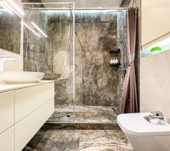 Дом 150кв.м. с 4 спальнями, кухней-гостиной и 3 санузлами, вмещает до 10 человек. в Villa Harizma