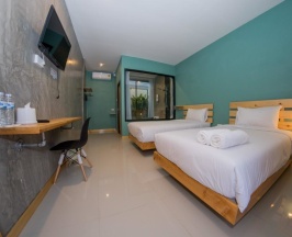 Двухместный номер Superior 2 отдельные кровати в Rest Time Hotel