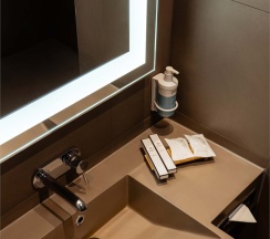 Номер Люкс - с двуспальной кроватью в Novotel Москва Киевская