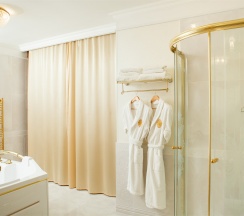 Люкс трёхкомнатный в Южное взморье