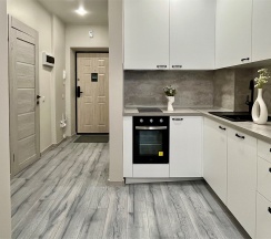 ул. Энтузиастов д. 15 кв. 1275, 7 подъезд,  5 эт. в Рич хотелс