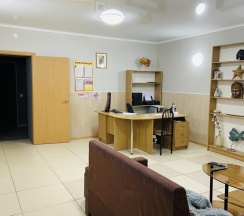 Кровать в 4-местном общем номере (общие удобства) в Космонавт