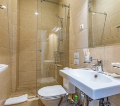 Семейный однокомнатный с балконом в Blue Marlin Hotel