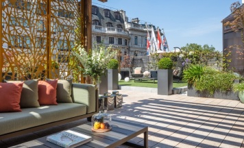 Двухместный люкс Terrace двуспальная кровать в Four Seasons Hotel London at Park Lane