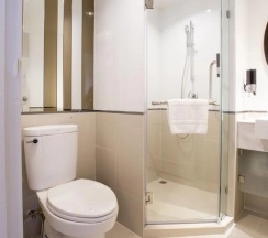 Двухместный номер Superior с видом на горы (2 отдельные кровати) в Vince Hotel Pratunam