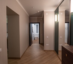 Двухместный люкс (Малый корпус) с 2 комнатами с балконом двуспальная кровать в Литфонд