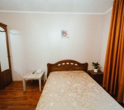 Двухместный с раздельными кроватями в Анри