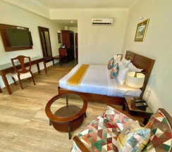 Двухместный номер Premium двуспальная кровать в Green View by Green Tree Hotels