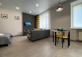 Апартаменты ЖивиТУТ на улице Кирова в Барнауле