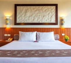 Двухместный номер Deluxe с видом на море двуспальная кровать в Karona Resort & Spa