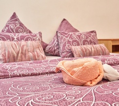 Двухместный номер Standard с балконом и с красивым видом из окна двуспальная кровать в Ахимса