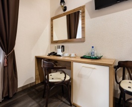 Двухместный номер Comfort с видом на город двуспальная кровать в Галерея