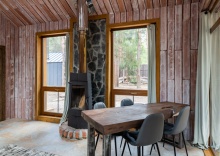 БАРНХАУС №12 ( ДО 4 ГОСТЕЙ ) в Berloga Country Resort
